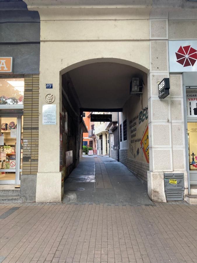 נובי סאד Bordeaux City Center מראה חיצוני תמונה