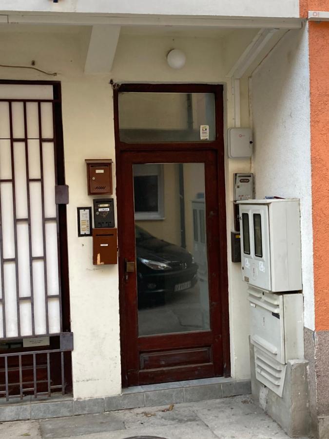 נובי סאד Bordeaux City Center מראה חיצוני תמונה